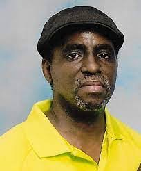 Ernest Carson's Instagram, Twitter & Facebook