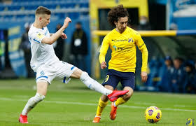 Во втором туре «динамо» на выезде сыграет с «уфой», а «ростов» на своём поле примет «зенит». Bqcenvpbektiim