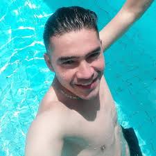 Rene Coronel (@renecoronel909) • Instagram photos and videos