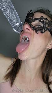 Royal Giantess Sasha aka lickthisrn - free release