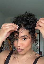 Beauty Line Showcase: Blush and Lip Gloss Tutorial