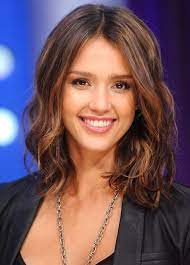Pin By Hailey Rowland On Hair Jessica Alba Hair Jessica Alba Short Hair Haircuts For Wavy Hair