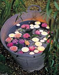Dekoideen Mit Blumen Garten Hochzeit Garten Und Schwimmenden Blumen