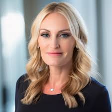 Meet Our Members: Meet Jennifer Strong!