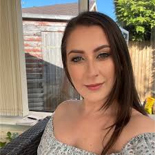 A warm and welcoming first few weeks here Freshcut Foods, delicious  customer lunches, factory tours, inductions and some lovely birthday  presents 🙌🏼