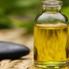 Uleiul De Ricin Foarte Benefic Pentru Piele Si Par We Beauty In 2020 Vitamins For Hair Growth Castor Oil Benefits Castor Oil