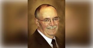 Richard Behling's Instagram, Twitter & Facebook