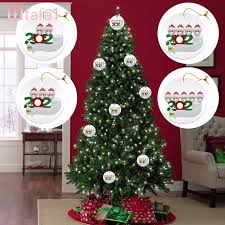 Bahkan jumlah yang didapatkan di setiap base tidak selalu sama, ada yang mendapatkan 1 ada juga yang mendapatkan 2 pohon natal. Hadiah Pohon Natal Coc