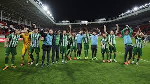 Francis of assisi was built by miklós ybl in french roman style. Otp Bank League Ferencvaros Win Title Despite Defeat In Debrecen Video Hungary Today