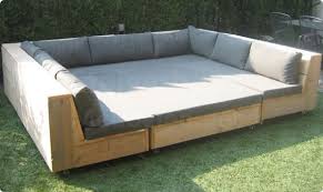 Heerlijk Steigerhouten Loungebank Met Verschuifbaar Tussenstuk Tuin Tuinmeubels Buitenbedden Tuin Tuin Loungebank