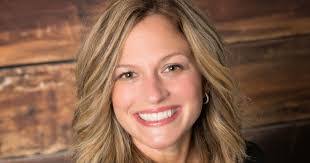 Stephanie Bortz's Instagram, Twitter & Facebook