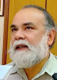 Elinor Porter's Instagram, Twitter & Facebook