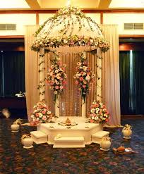 Poruwa Archives Shades Of Wanamal Wanamal Fashion Wedding Flora Salon Sri Traditional Wedding Table Decorations Table Decorations Wedding Table Decorations