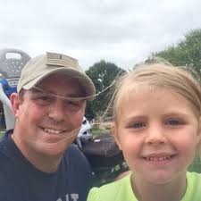 Daniel Maciag (@dsm8234)