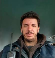 El asesor "con muescas en el revólver" de María Guardiola: el "impostor" al  frente de Rebellius Word que dice haber caído por una deslealtad