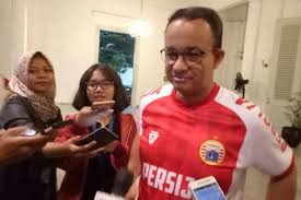 Baju couple persija lengan panjang, baju persija 2019, desain baju persija couple, baju bidadari tribun persija, jersey persija couple baju couple persija termurah dan the jakmania terbaru. Anies Ingin Pns Dki Jakarta Pakai Baju Persija Termasuk Saat Rapat