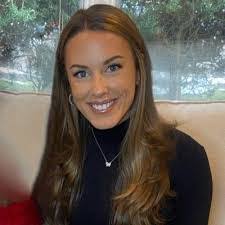 Alanna Smart's Instagram, Twitter & Facebook