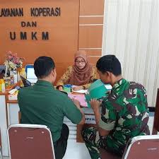 Karena kebutuhan perusahaan yang mendesak, pernahkah anda merekrut karyawan dan memintanya segera masuk kantor begitu ia teken kontrak? Gaji Karyawan Di Koperasi Primkoveri Lowongan Kerja Di Bumiayu Brebes Maret 2021 Bendahara Gaji Menyerahkan Slip Gaji Serta Memotong Gaji Anggota Untuk Diserahkan Ke Unit Toko Dan Unit Simpan Pinjam