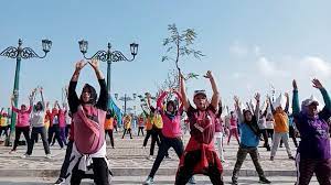 Bagikan status yang saya posting. Cinta Luar Biasa By Andmesh Senam Pendinginan Youtube