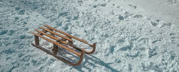 Der aufgang zum rodelberg ist immer am rand der bahn, nicht in der mitte. Rodeln In Wien Goodnight