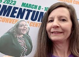 Amanda Trivett's Instagram, Twitter & Facebook