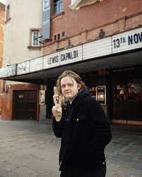 Media Tweets By Lewis Capaldi Lewiscapaldi Twitter Lewis Singer Role Models