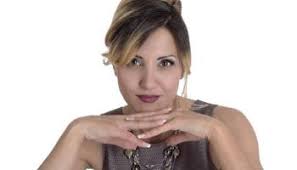 Uomini contro donne: Iolanda Pomposelli racconta il suo "D'altronde... sono  uomini" • Uozzart