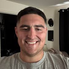 How to beat the first final boss in Elden Ring?