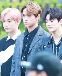 Huang with fellow wayv member winwin promoting its grand slam bag. Nct Winwin Lucas And Jeno