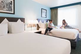 Top 15 hotels in san diego, ca — tripadvisor hotels —. Kings Inn San Diego Seaworld Zoo San Diego California Us Reservations Com