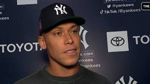 Aaron Judge starts throwing to bases in rehab from flexor injury