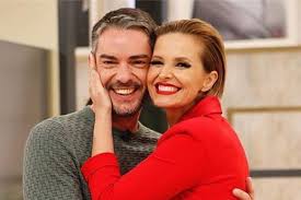 Join the discussion or compare with others! Claudio Ramos Troca Cristina Ferreira Por 12 Mil Euros Vida Sabado