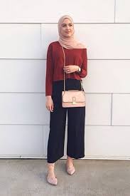 Touch device users, explore by touch or with swipe. 27 Stylish Hijab Outfit Ideas That Are In Line With The Latest Fashion