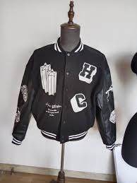 アパレルのOEMは合同会社オーリス