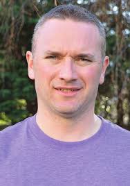 YOUTH MINISTRY TEAM RECEIVE AWARDS WELCOME TO MOZAMBIQUE