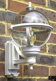 The pir motion detector module is used here with an added ambient light detection (day/night) feature, supported by a generic photodiode. Pir Lanterns