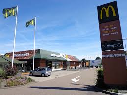 Credit cards that stand out from the crowd. Mcdonald S Nederweert Randweg 1 The Netherlands Mcdonald Flickr