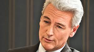 Il Paradiso delle Signore, anticipazioni dal 24-28 febbraio: Umberto in  preda al panico