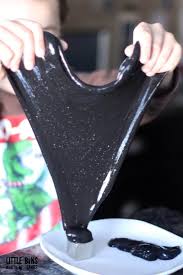 Liquid spray starch slime simple recipe!for this. How To Make Slime Without Glue Skip To My Lou
