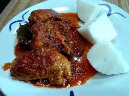 Sambal ijo khas padang ini cocok dimakan bareng rendang dan makanan minang lainnya. Rendang Kelantan Dan Nasi Impit