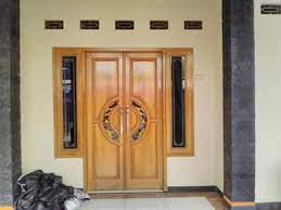 Dan anda dapat memilih motif model pintu harga pintu minimalis 2020 sangatlah bervariasi, paling murah sekitar rp.450rb, tergantung ukuran pintu rumah dan jenis kayu yang digunakan. Model Pintu Minimalis 2020 2021 Bikin Elegan Rumah Idaman