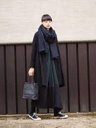 1枚でイメージ自由自在 大判ストール の 巻き方別 コーデレッスン キナリノ ファッションスタイル ファッション ファッションアイデア