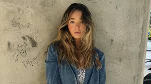 Baylen Dupree - Free pics, galleries & more at Babepedia