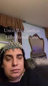 Sammi Henderson's Instagram, Twitter & Facebook