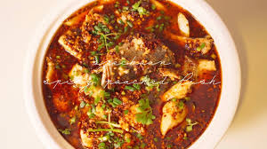 Tabur sedikit lada hitam dan daun sup. Thai Style Steamed Fish æ³°å¼è'¸é±¼ Ikan Kukus Thailand Taste Of Thailand Youtube