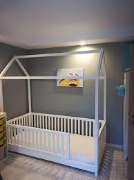 Melike Ayni Adli Kullanicinin Cuarto Montessori Azul Nino Panosundaki Pin Big Boys Yatak Odasi Bebek Odasi Kiz Kiz Cocugu Odalari