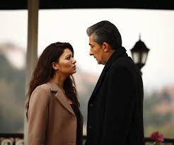 Pin By Hande Ercel On Paramparca Couple Photos Scenes Couples