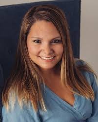 Tara Cameron's Instagram, Twitter & Facebook