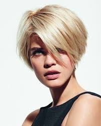 Kurzhaarschnitt perücke bob mit pony. Pagenschnitt 54 Trendige Und Stylische Kurzhaarfrisuren