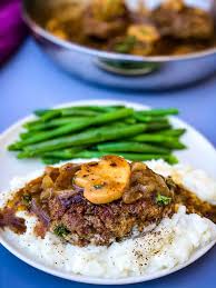 Keto Low Carb Salisbury Steak With Mushroom Gravy Is A Quick And Easy Recipe Using Ground Hamburger Bee In 2020 Salisbury Steak Beef Recipes Easy Salsbury Steak Recipe